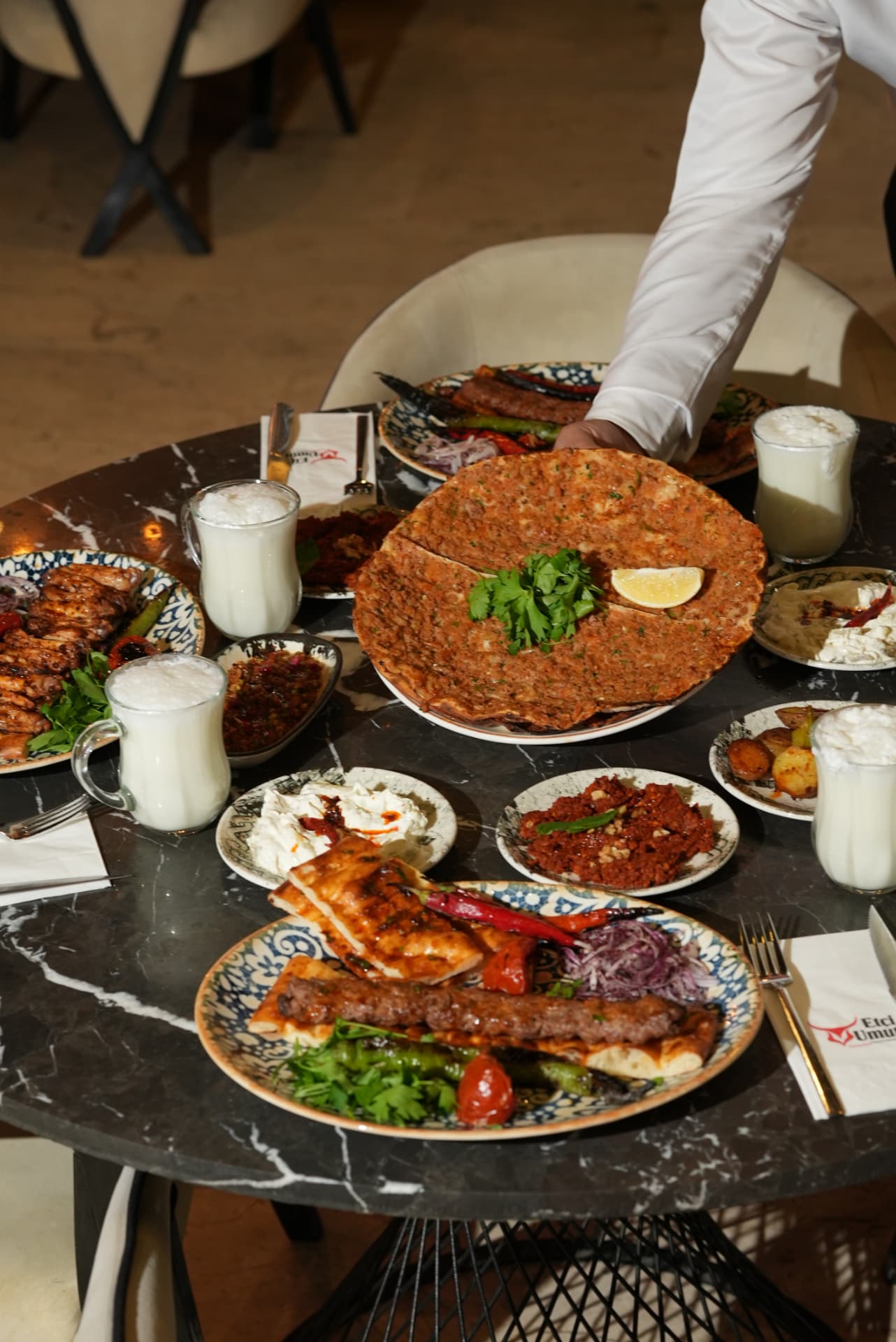Etçi Lahmacun